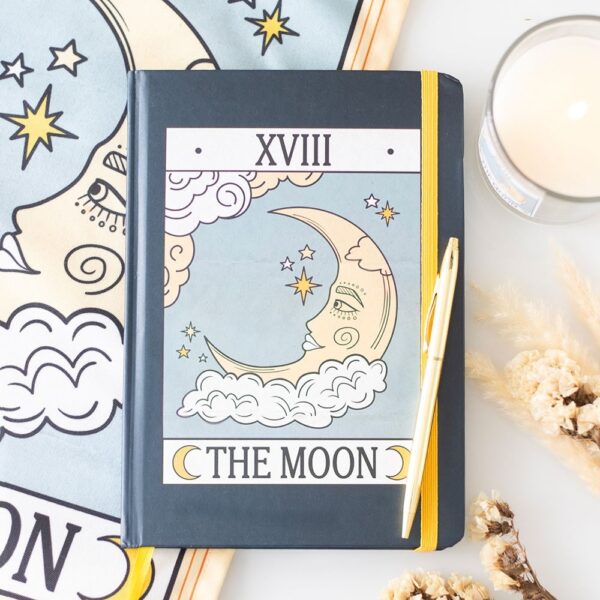 Caderno A5 The Moon Vintage Tarot com ilustração retro de A Lua na capa