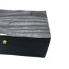 Caixa de madeira com decoração vintage Art Deco em espirais negras, dimensões 22x12x10cm, Sopro d’Alma