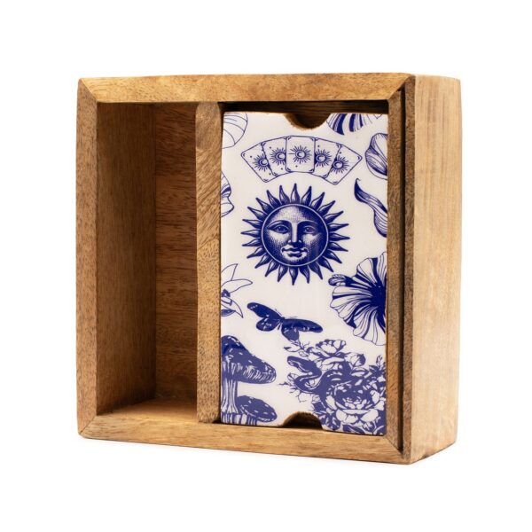 Caixa de madeira para tarot com dois compartimentos separados e suporte para exibição de cartas em posição vertical