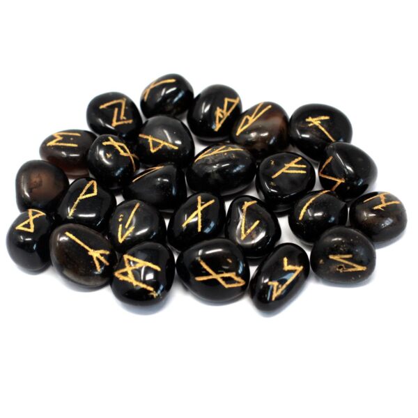 Set de 25 runas em ónix negro com símbolos Futhark Antigo gravados e bolsa de protecção, Sopro d’Alma