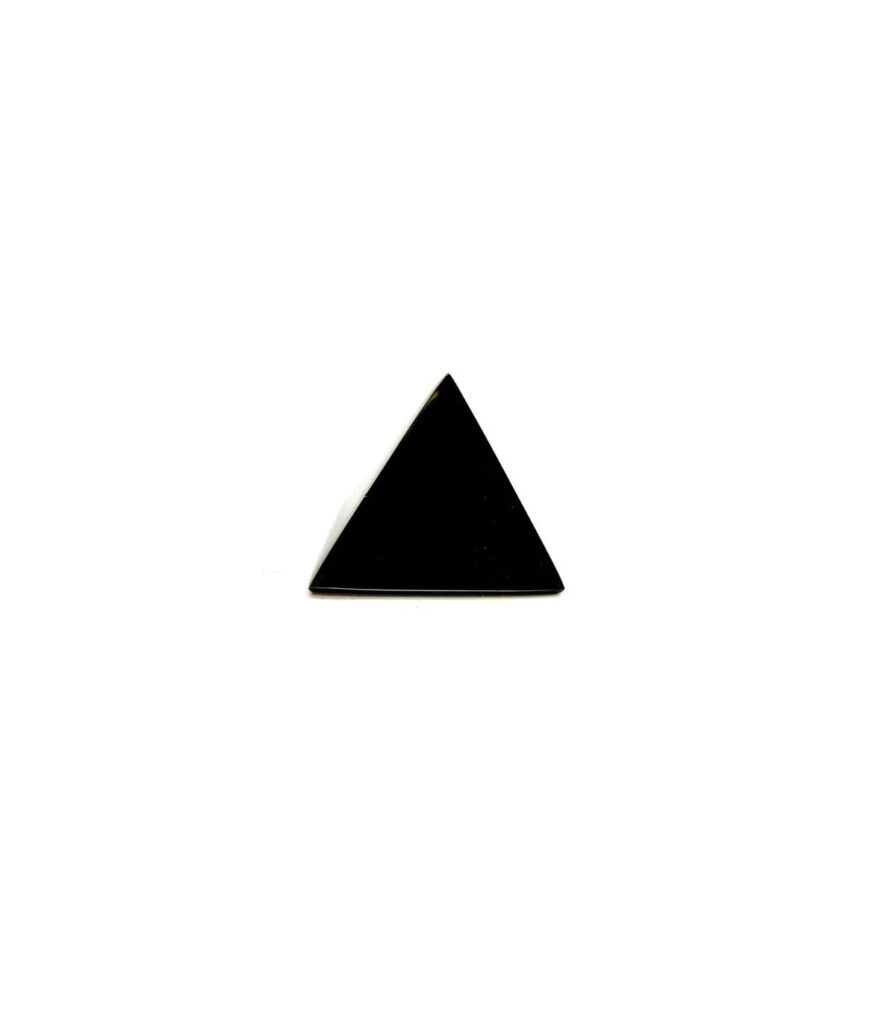 Pirâmide grande de obsidiana negra polida 7x7 cm e 195 gramas, para altar principal, proteção e trabalho espiritual, Sopro d’Alma