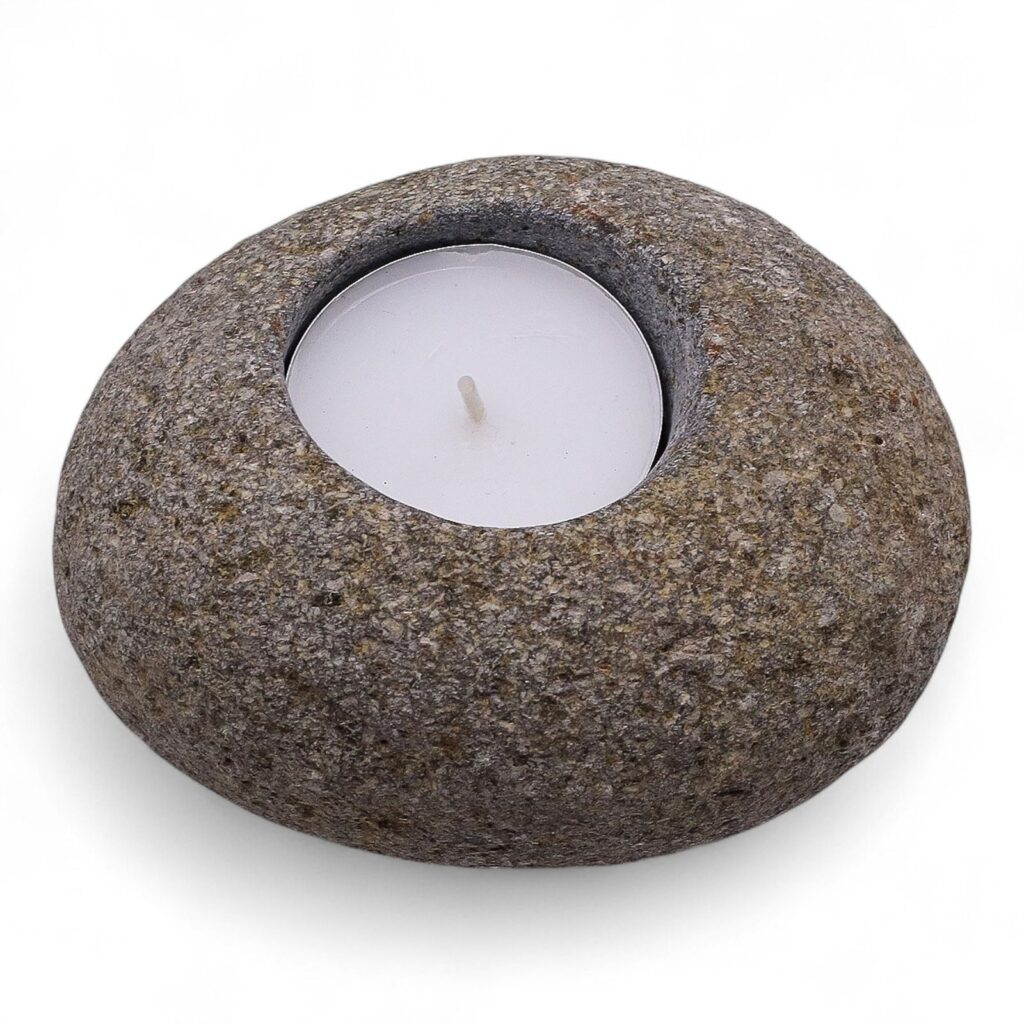 Suporte de vela em pedra de rio natural polida sem tratamento, peça única artesanal, ancoragem altar, Sopro d’Alma